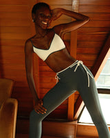 ULA X GAL LEGGING